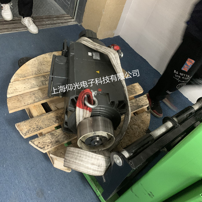 �Ϻ����T(m��n)���ŷ�늙C(j��)���D(zhu��n)�S�ޱ��B(y��ng)