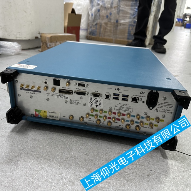 Tektronix̩��AWG5000���Ⲩ�ΰl�����@ʾ�������ϾS�޷����Ԓ