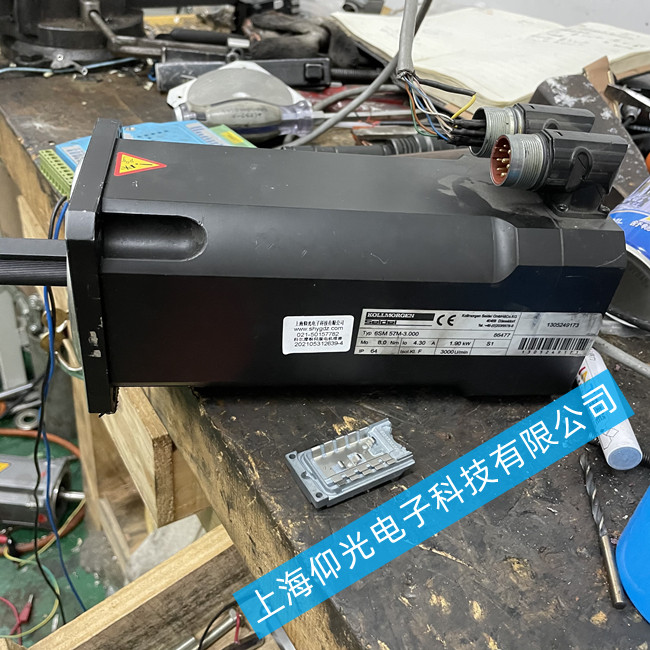 �Ơ�Ħ���ŷ�늙C�S�� AKM32D-ACCN2-00�����ƽ��S��