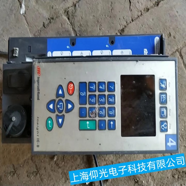 Ӣ�����m�Q�o�������o��У��(zh��n)���ϾS�޼��g(sh��)����