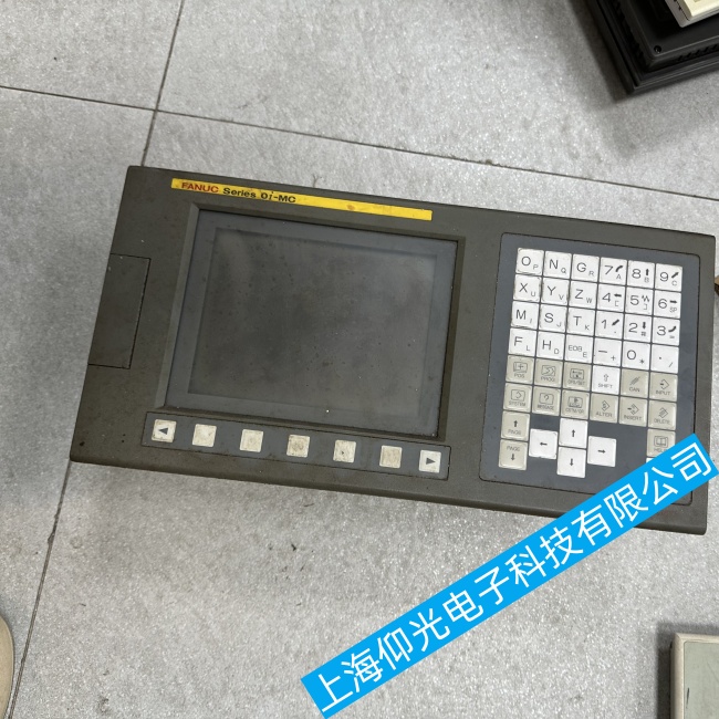 �����l�ǿ�FANUC Series 0i-MC����ϵ�y�o�������M�����ϵ�y���ϾS�����M��ԃ