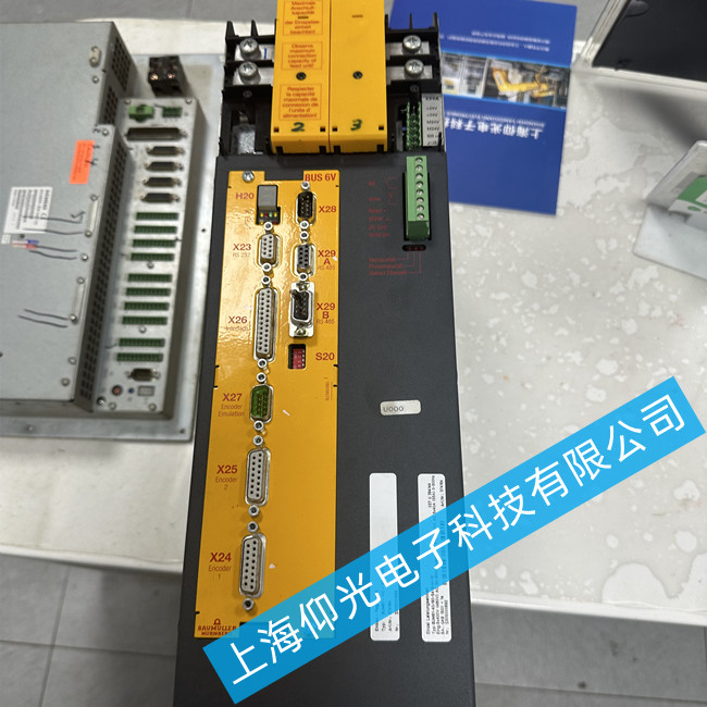 UŷSBM4422-ST0-01200-03F117ϾS